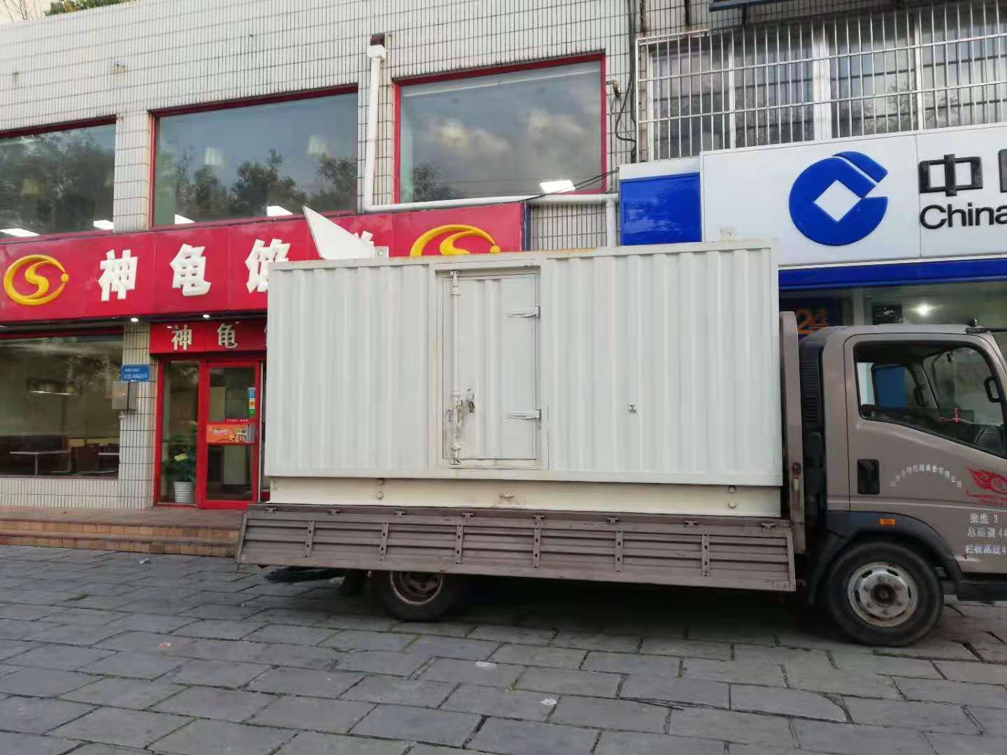 苍梧出租发电机-柴油发电机组错误的启动方式