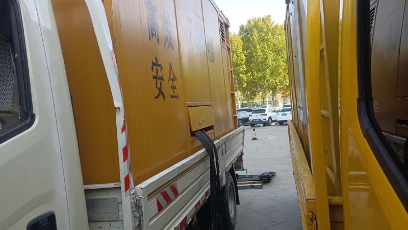苍梧如何判断柴油发电机组和UPS电源的切换时间是否符合要求？